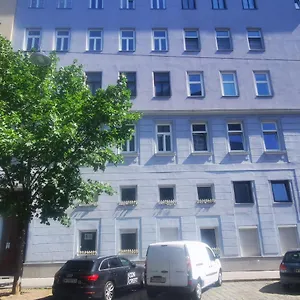 Smart Mini Country house Vienna